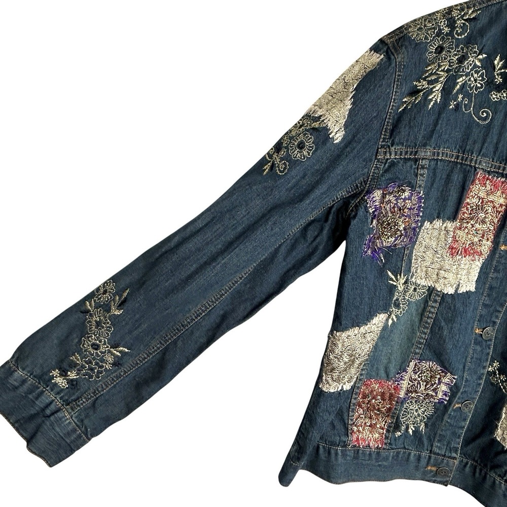 Chicos Patchwork Denim Jacket Sz 1 M Boho Indie Western Floral Embroidered Art - Picture 7 of 9